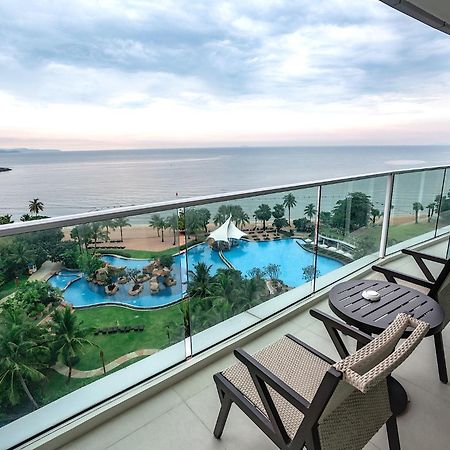 Movenpick Residences Pattaya With Ocean View نا جومتين المظهر الخارجي الصورة