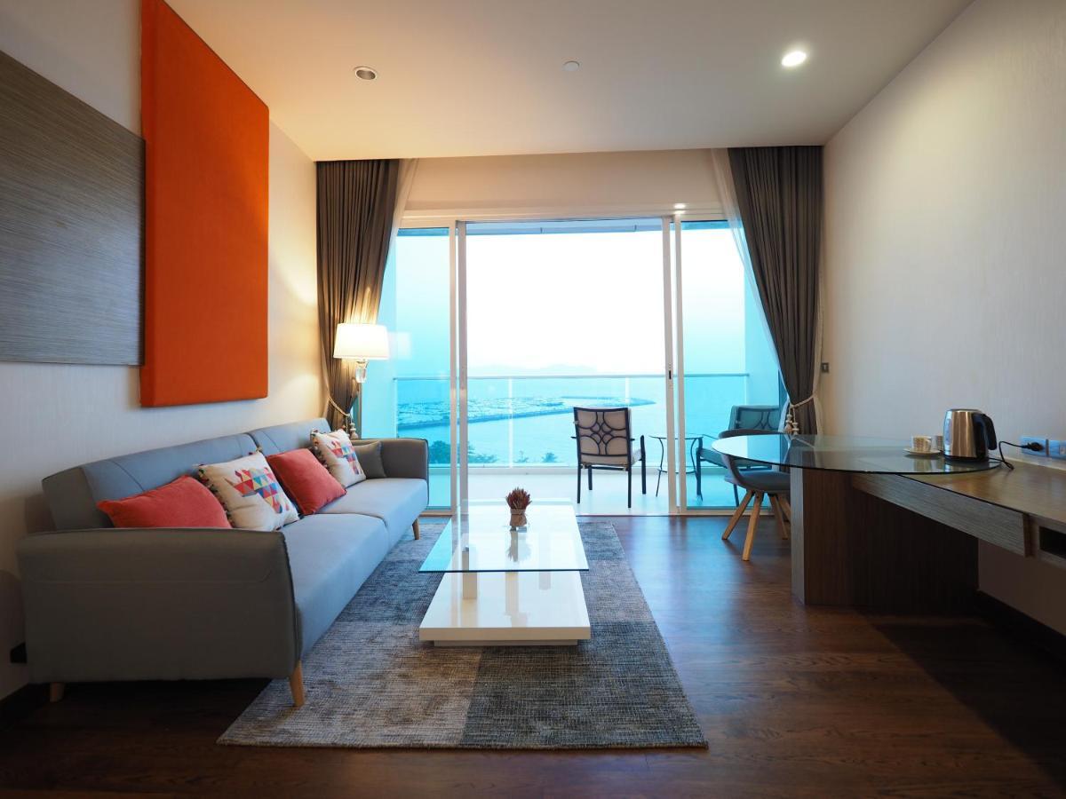Movenpick Residences Pattaya With Ocean View نا جومتين المظهر الخارجي الصورة